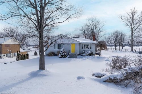 2448 Wilson St W, Jerseyville, ON, L0R1R0 | Card Image