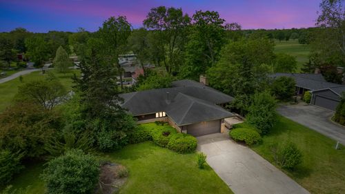 407 G H Baker Dr, Urbana, IL, 61801-1161 | Card Image