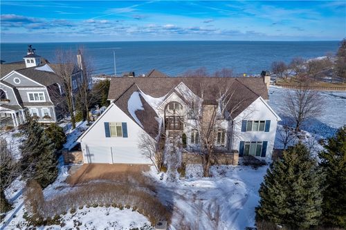 19486 Frazier Dr, Rocky River, OH, 44116-1727 | Card Image