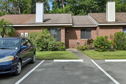 1512 Heritage Ln, Holly Hill, FL, 32117-2064 | Card Image