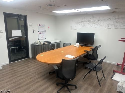 111 Northfield Ave, West Orange, NJ, 07052-4795 | Card Image