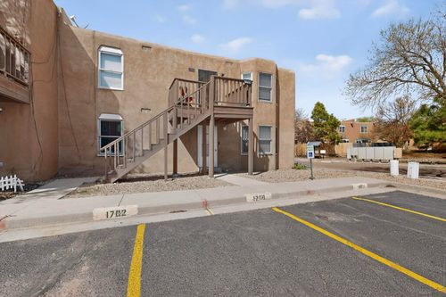1702-1700-1702 Calle De Oriente Norte, Santa Fe, NM, 87507-5121 | Card Image