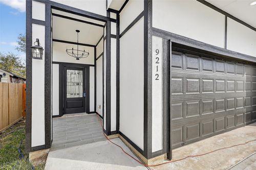 9212 Arvin St, Houston, TX, 77028-1206 | Card Image