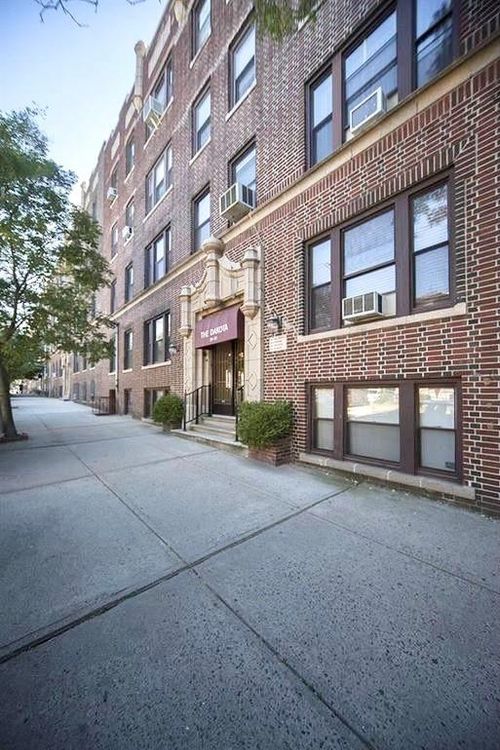 d4-29-33 51st St, Weehawken, NJ, 07086 | Card Image