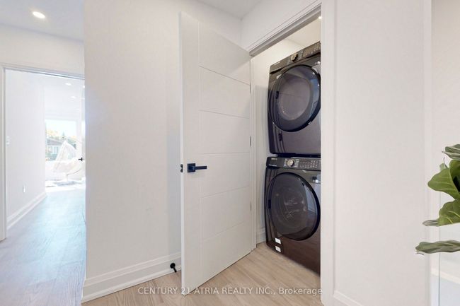 42 Coventry Crt, House other with 7 bedrooms, 5 bathrooms and 2 parking in Richmond Hill ON | Image 22
