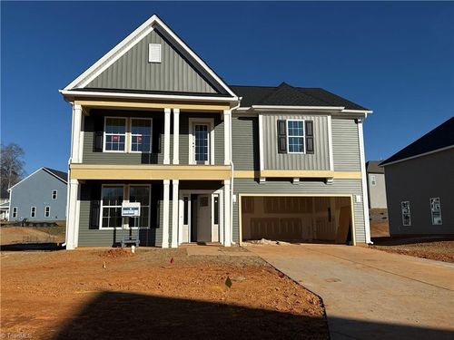 4519 Hanes Lake Dr, Winston-Salem, NC, 27106-9939 | Card Image