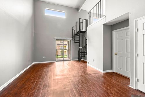 h-1724 S Brightside View Dr, Baton Rouge, LA, 70820-8813 | Card Image