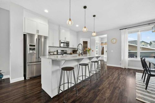 92 Fireside Cres, Cochrane, AB, T4C2L5 | Card Image