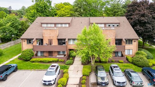 b6-25 Stanley St, West Hartford, CT, 06107-1832 | Card Image