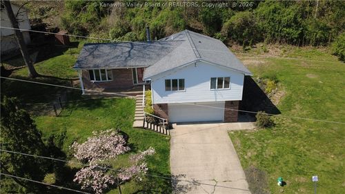 1649 Ritter Blvd, Huntington, WV, 25701-4925 | Card Image