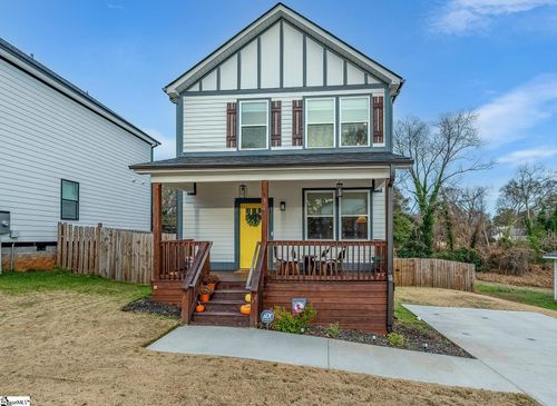 14 Blackwood St, Greenville, SC, 29611-5428 | Card Image