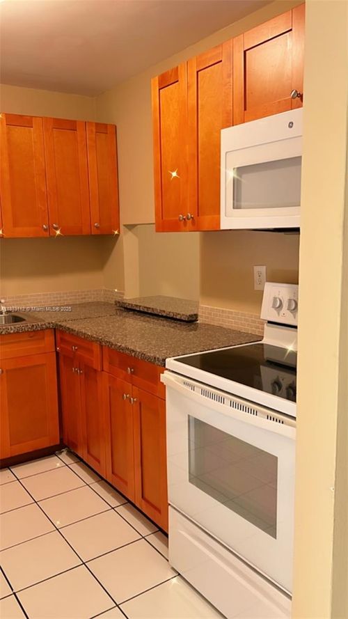 apt-124-505 Nw 177th St, Miami Gardens, FL, 33169-6913 | Card Image