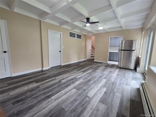 3gc-144-15 Village Rd, Jamaica, NY, 11435-1220 | Card Image
