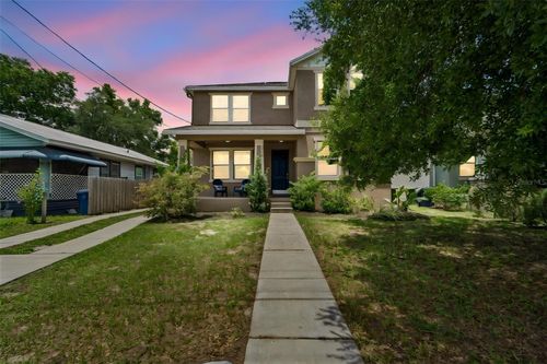 1216 E Giddens Ave, TAMPA, FL, 33603 | Card Image