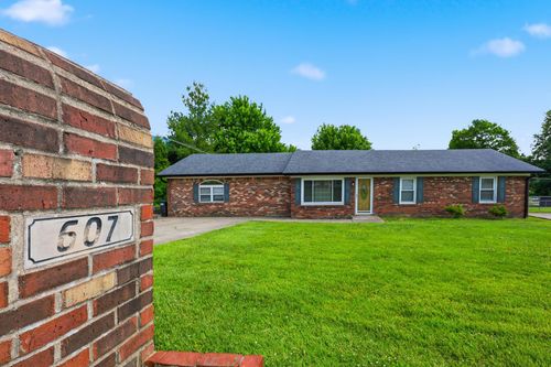 607 Keeneland Dr, Bardstown, KY, 40004-9732 | Card Image
