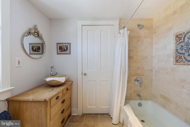 6592 Smitten Farm Ln, House other with 3 bedrooms, 2 bathrooms and null parking in THE PLAINS VA | Image 19