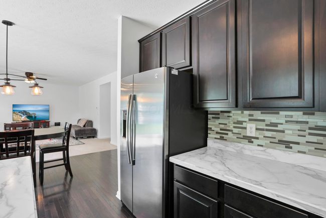 8601 Crooked Maple Dr, House other with 3 bedrooms, 3 bathrooms and null parking in Blacklick OH | Image 12