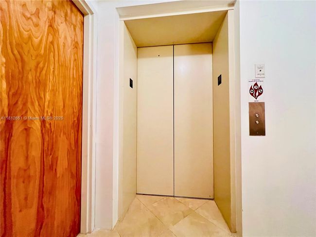 APT-1132 - 19400 Turnberry Way, Condo with 2 bedrooms, 3 bathrooms and null parking in Aventura FL | Image 13