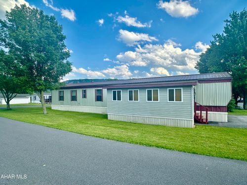 211 Allen Ln, Duncansville, PA, 16635-5020 | Card Image