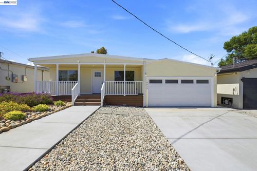 4253 David St, Castro Valley, CA, 94546-4743 | Card Image
