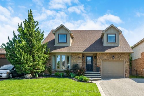206 Athenia Dr, Stoney Creek, ON, L8J1V8 | Card Image
