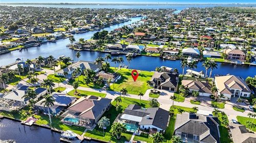 126 Sw 50th St, Cape Coral, FL, 33914-7124 | Card Image