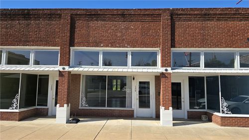 124 E Main, Gentry, AR, 72734 | Card Image