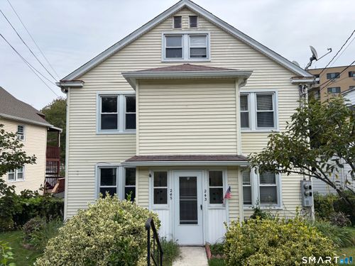 243 Knickerbocker Ave, Stamford, CT, 06907-2009 | Card Image