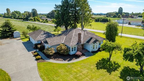 17032 Dunbar Rd, Mount Vernon, WA, 98273-8763 | Card Image