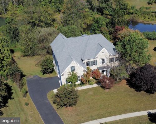 16209 Hidden Ponds Way, Gaithersburg, MD, 20878-2214 | Card Image