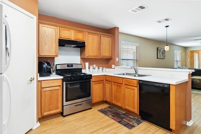 1114 Emmitt Run, House other with 3 bedrooms, 2 bathrooms and null parking in Austin TX | Image 10