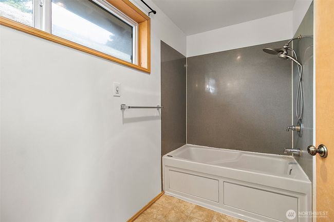 1165 Harding St, House other with 3 bedrooms, 2 bathrooms and 1 parking in Enumclaw WA | Image 13