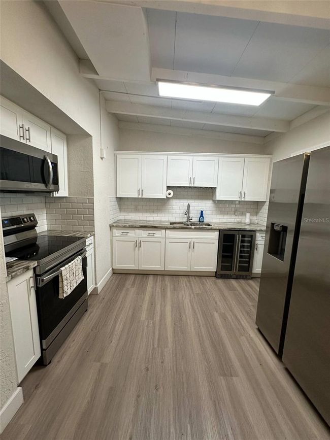 725 W Shady Ln, House other with 3 bedrooms, 2 bathrooms and null parking in LAKELAND FL | Image 5