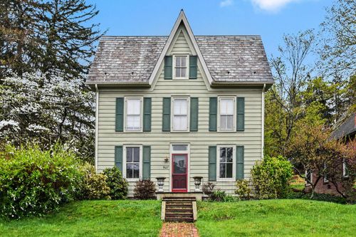 9627 Easton Rd, Kintnersville, PA, 18930-9679 | Card Image