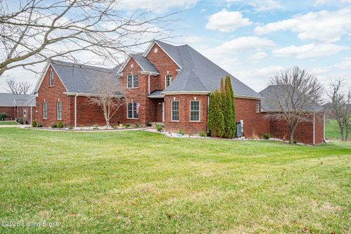 344 Benjamin Blvd, Fisherville, KY, 40023-7535 | Card Image