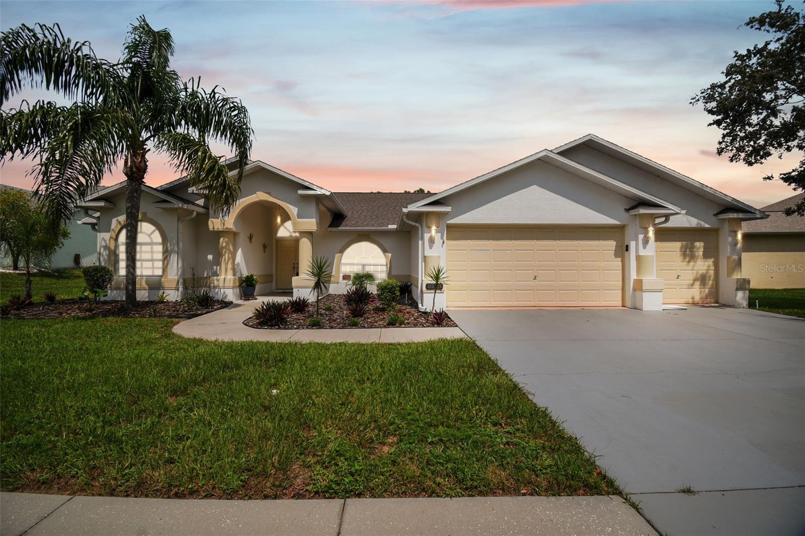 Overland Dr, Spring Hill, FL 34608