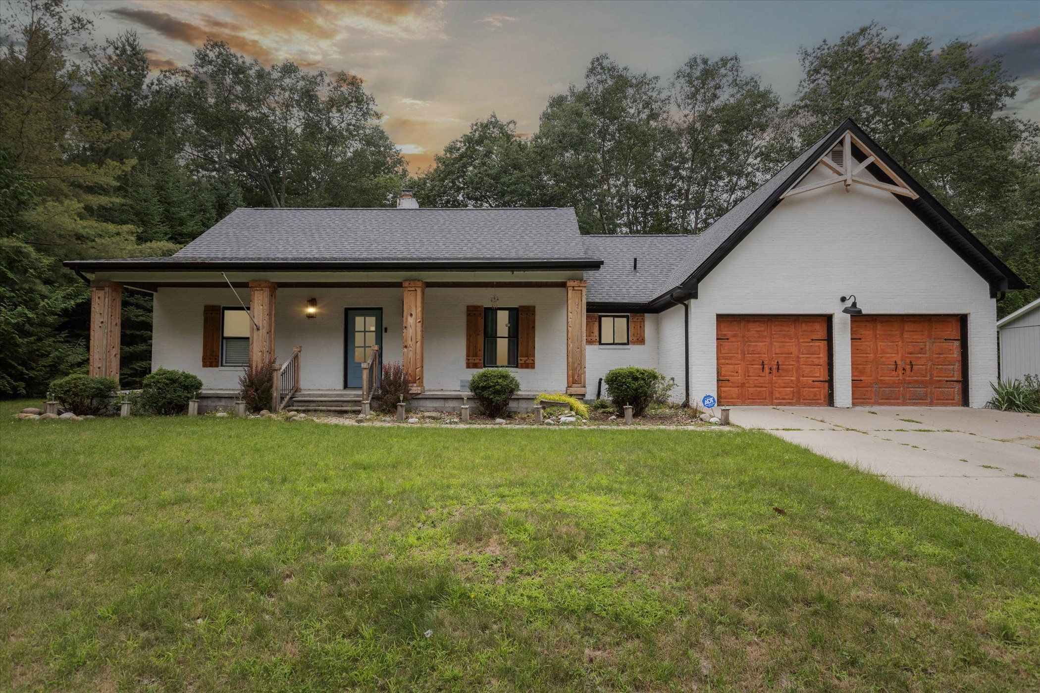 Huntington Dr, Oscoda, MI 48750