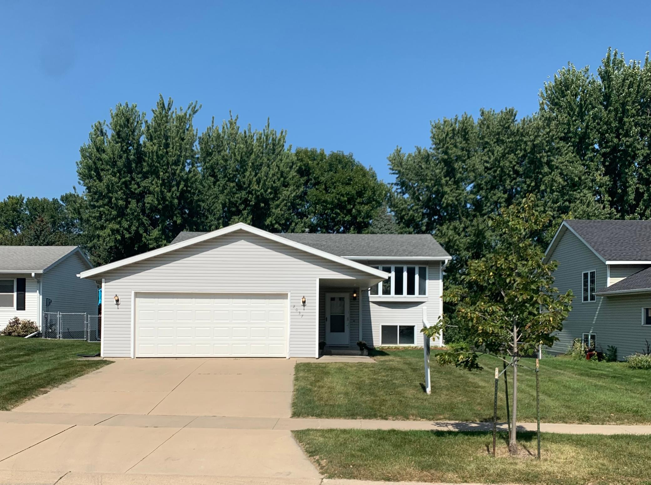 50th St, Rochester, MN 55901