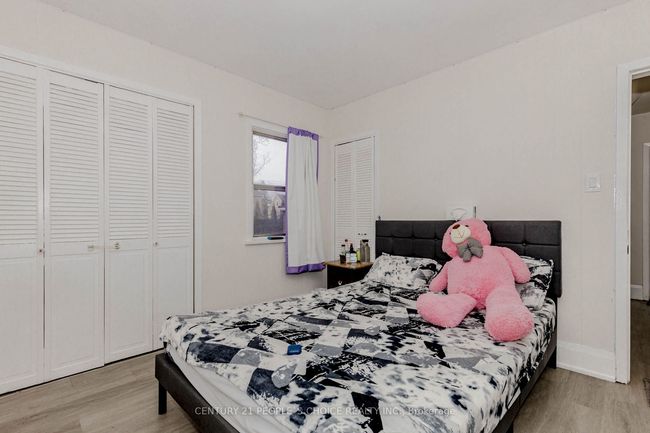 22 Rogers Rd, House other with 4 bedrooms, 2 bathrooms and 4 parking in Brampton ON | Image 24