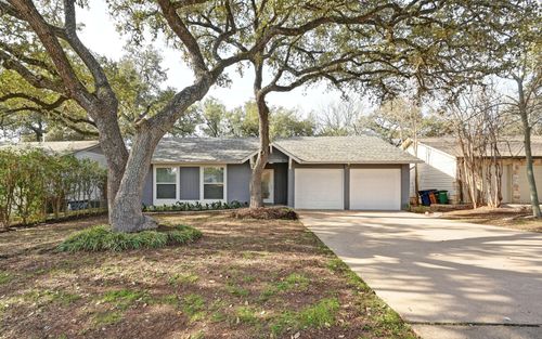 915 Bodark Ln, Austin, TX, 78745-5544 | Card Image