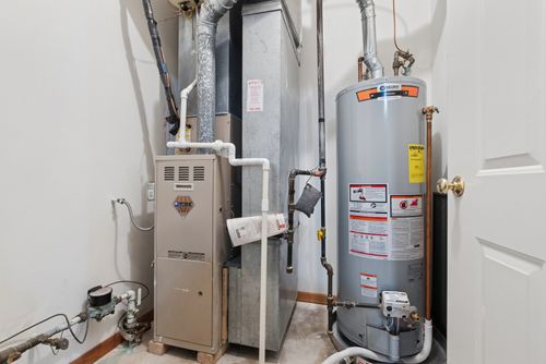 3421 Station Dr, Matteson, IL, 60443-2665 | Card Image