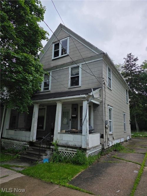 121 Parkview Ct, Elyria, OH, 44035-5017 | Card Image