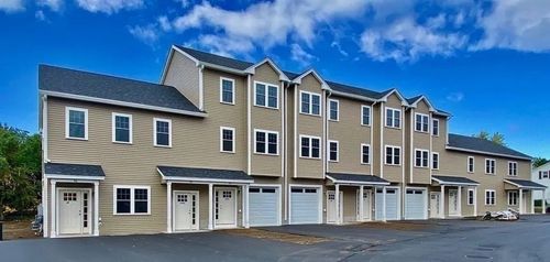 60-7 Gorham St, Chelmsford, MA, 01824-2955 | Card Image