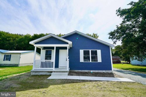 109 Main St, ELLENDALE, DE, 19941-2143 | Card Image