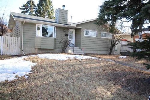 3824 Brantford Dr Nw, Calgary, AB, T2L1H9 | Card Image