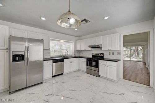 6944 Emerald Springs Ln, Las Vegas, NV, 89113-1374 | Card Image