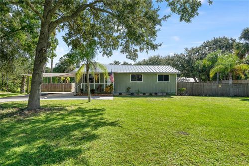 9633 Honeysuckle Dr, Micco, FL, 32976-3015 | Card Image