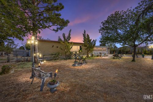 28149 Chaparral Ave, Taft, CA, 93268-9757 | Card Image