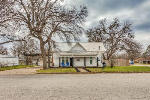 115 W 2nd Street, Weatherford, TX, 76086 | Card Image