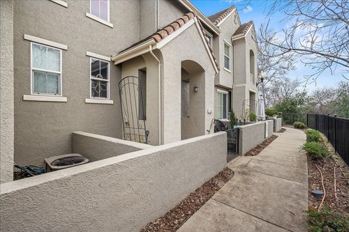1902 Esplanade Circle, Folsom, CA, 95630 | Card Image